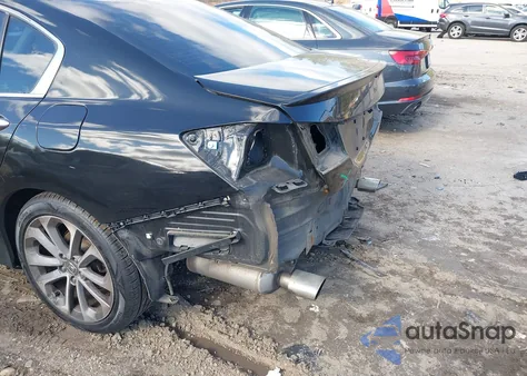 2015 Honda Accord Sport из США, поврежденный, VIN 1HGCR2F54FA119840